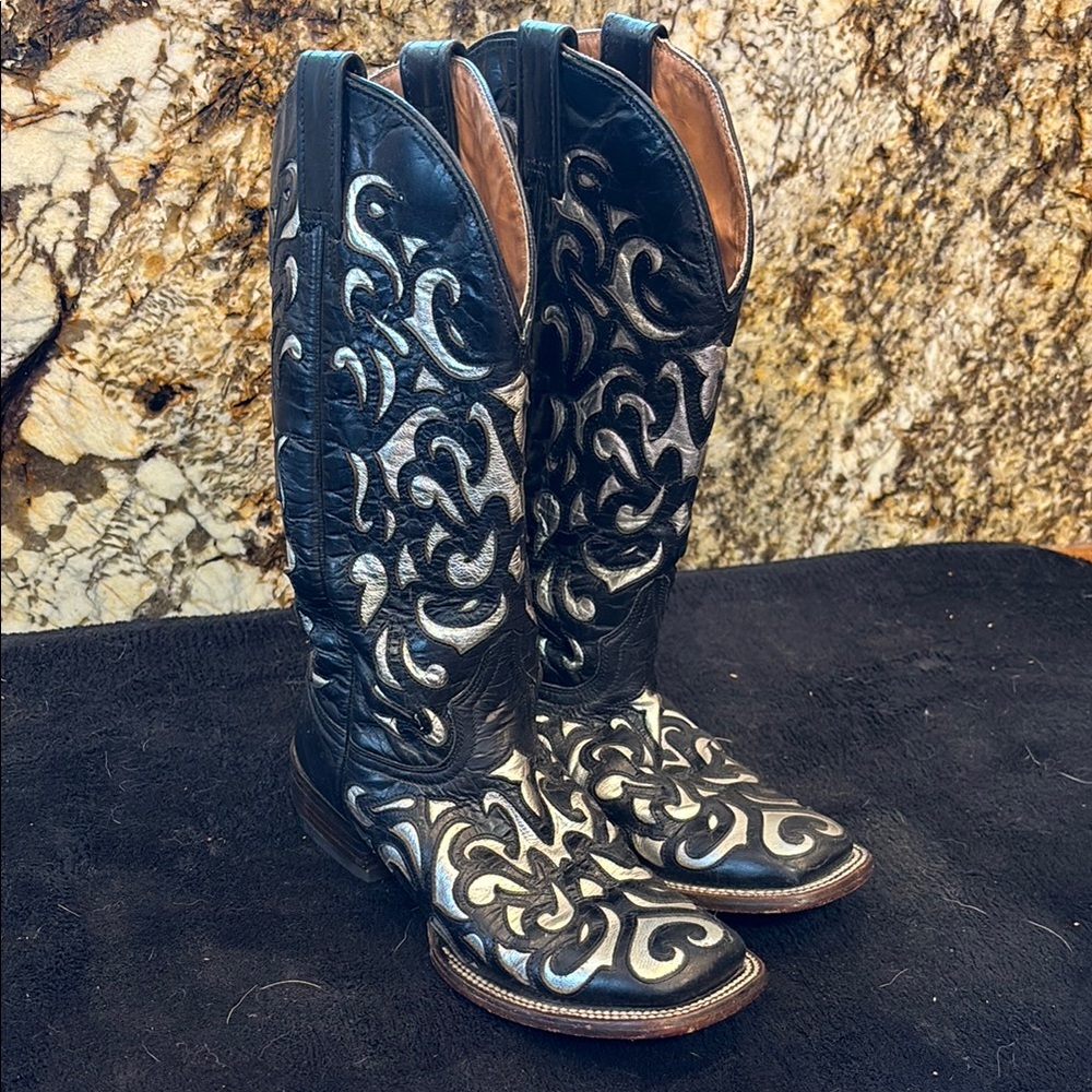 Black and Silver Western Cowboy Boots